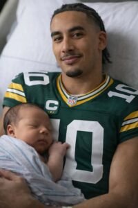 BREAKING: Jordan Love and Ronika Stone joyfully welcome their first child, a beautiful baby girl, marking a heartfelt new chapter in their lives. As Jordan continues his NFL journey, fans are captivated by this intimate moment they’ve chosen to share with the world. This milestone transcends the field, showcasing a profound shift in his life and bringing a sense of balance to his personal and professional world.